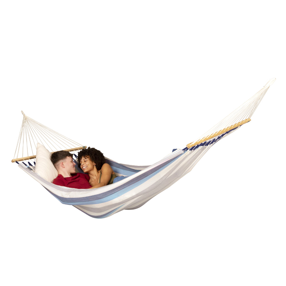 Double size blue and white spreader bar hammock